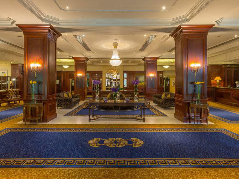 Clyde Court Hotel Дъблин Екстериор снимка